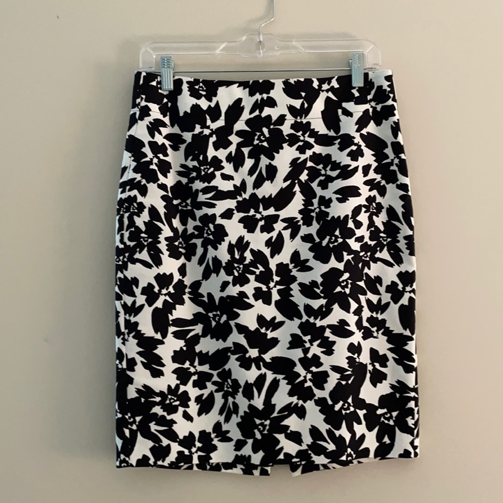 Loft Pencil Skirt